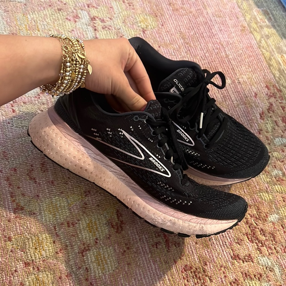 Women’s Brooks Glycerin 19